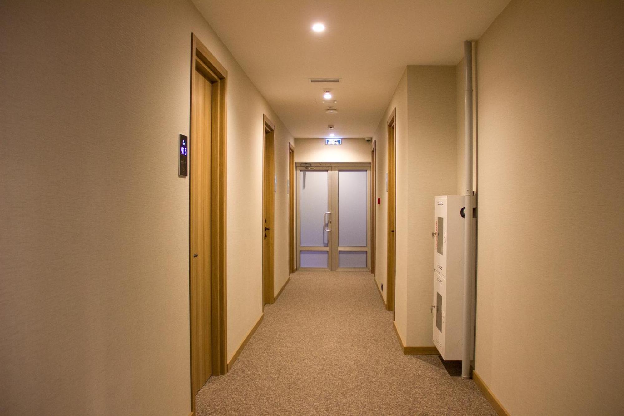Resident Hotel Abay Almaty Exterior foto
