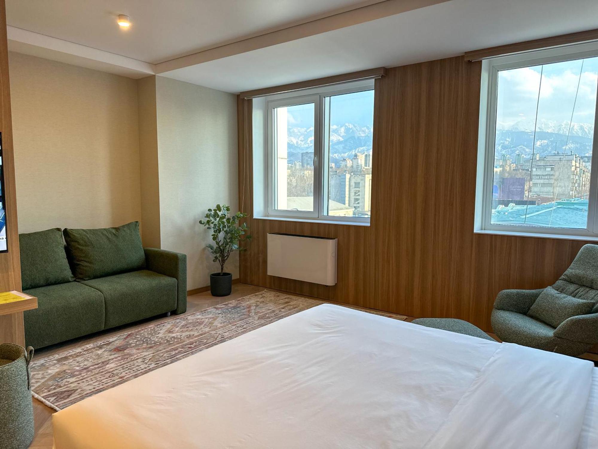 Resident Hotel Abay Almaty Exterior foto